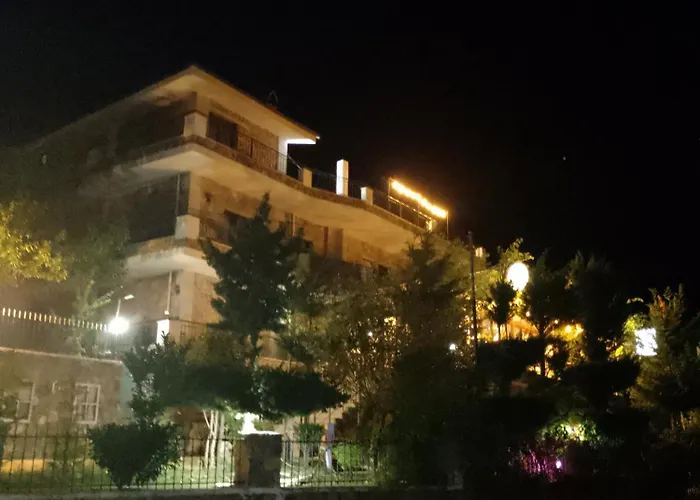 Bar Restaurant Stone Dream 民宿