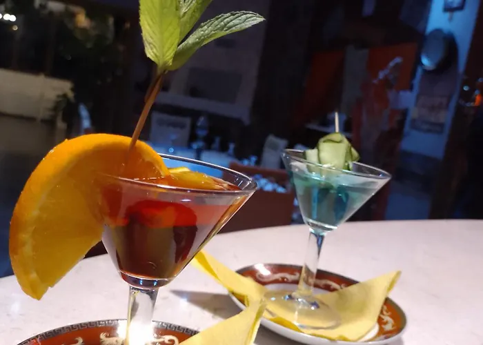 民宿 Bar Restaurant Stone Dream